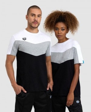 Pantaloncini Uomo Arena Color Block T-shirt Colorate | 49165IOMD